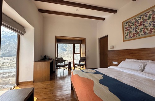 Manang Hotel | Mountain Lodges of Nepal Manang