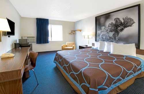 Mesilla Park Hotel | Super 8 by Wyndham Las Cruces University Area