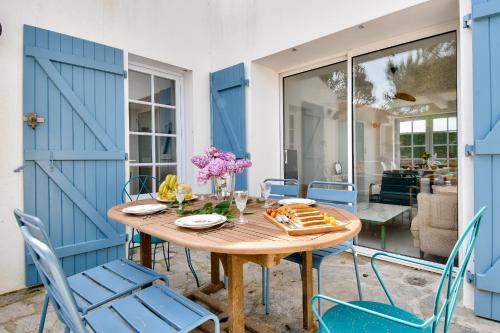 À 220m de la plage, maison avec jardin pour 4