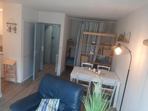 À deux pas des commerces et de l'océan, appartement rénové avec terrasse à Seignosse - FR-1-239-413