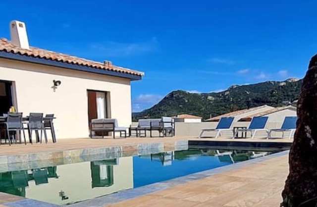 "élégance Corse : Maison 3 Chambres, Piscine"