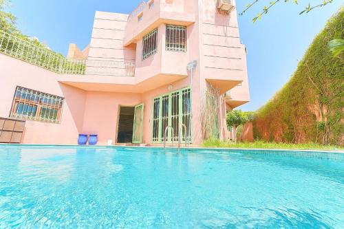 Élégante Villa 3 Chambres avec Jardin & Piscine Targa Afak Marrakech