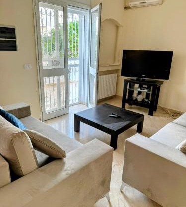 Étage de villa spacieux aux Jardins de la Soukra