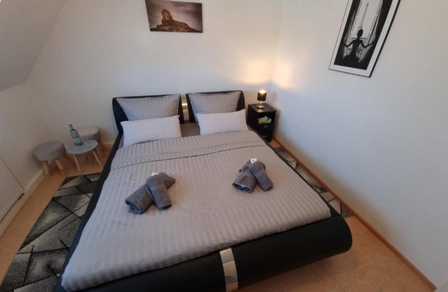 ł Grey Room - Private Room on 3rd Floor ł
