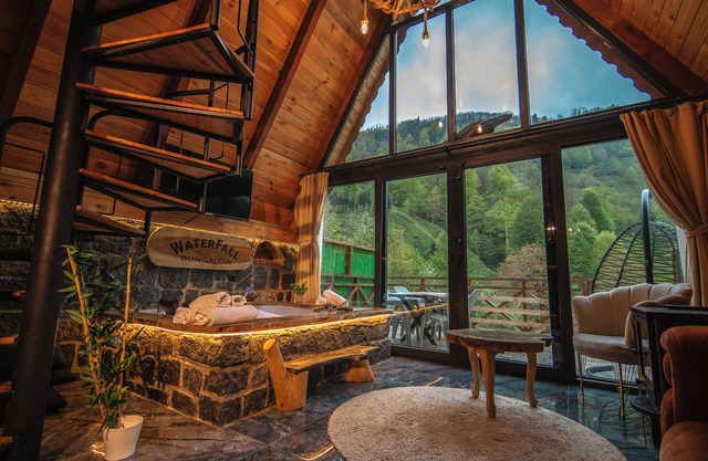 Şelale Suit Bungalov