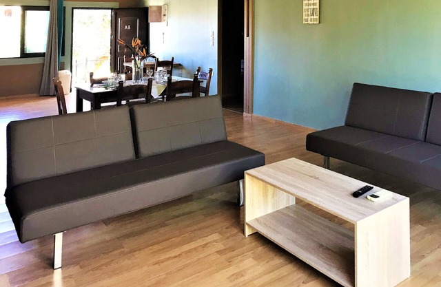 Ιndependent Bungalow 2