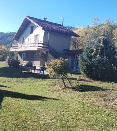 Вила "до Гората"