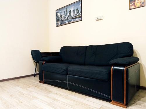 Квартира-студия в центре - метро Университет!