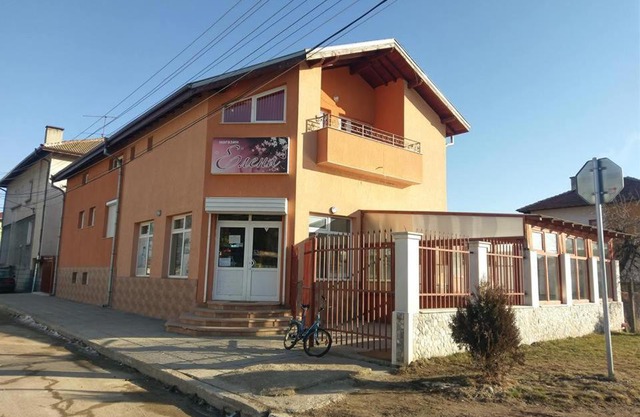 Стаи за гости Елени
