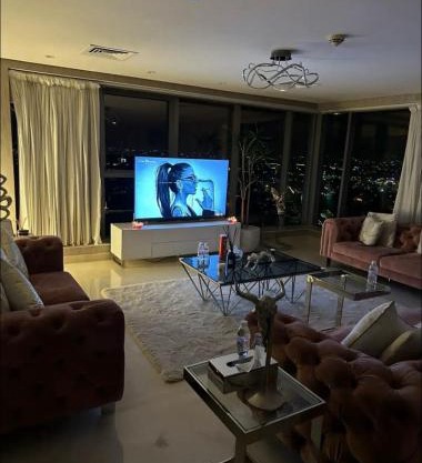 برج داماك Damac View