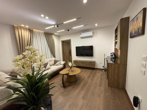 جناح فندقي بغرفتي نوم 5 نجوم في المهندسين 10a Deluxe Suite