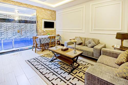 مساكن العاج