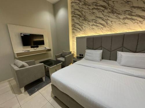 مغيضة للشقق المخدومة