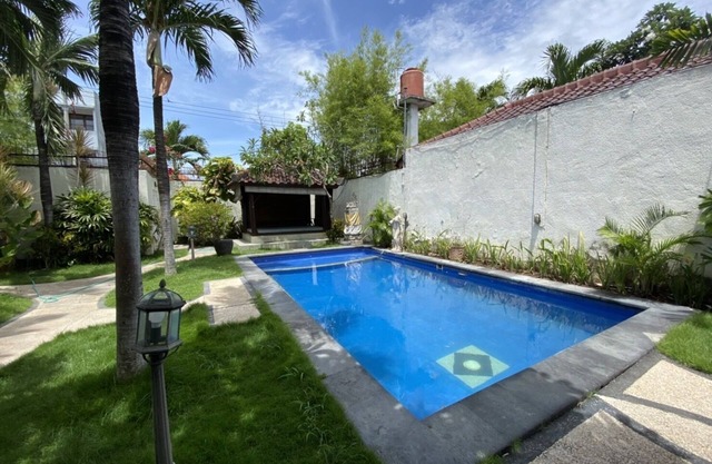 Villa Kuta cerca de la playa de Kuta