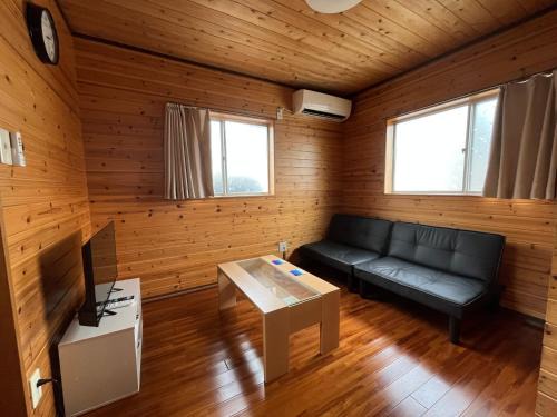 閑静な立地 繁華街とコンビニ バス停徒歩圏内 Amami Guest House iroha 1日1組限定 2025年5月 Open