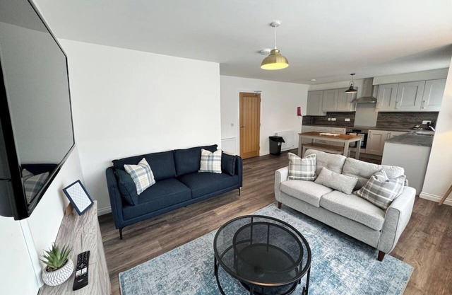 0/1 Inchmoan Apartment