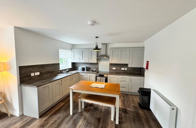 0/2 Inchcruin Apartment - Macaulay Letting