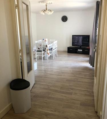 02 Bedrooms-Paris-Disneyland-Parking-RER A 3'