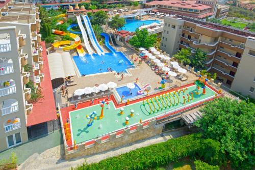 07 Group Hotel