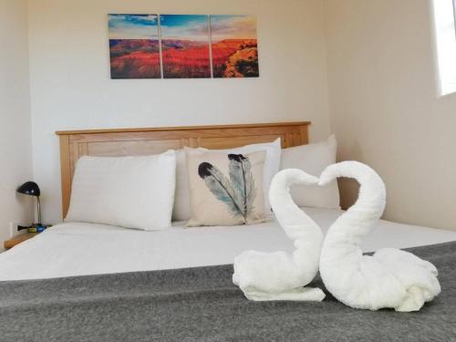 072B Affordable Retreat nr South Rim Sleeps 4- no kitchenette