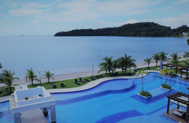 07i Resort de lujo con vistas, piscina y jacuzzi