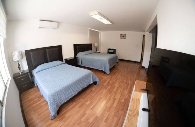 1, Departamento Para 4 Personas - con Factura