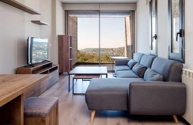 1 BD Chalet- RedRock