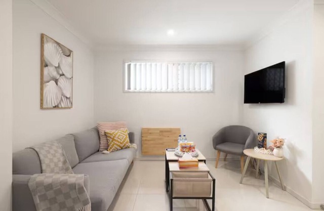 1 Bdr Apt! GST Credits! Undercover Parking! 414F1