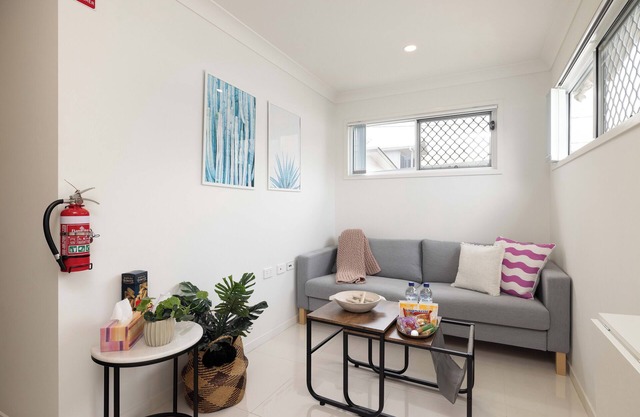 1 Bdr Apt! GST Credits! Kitchen! Parking! 114AF1