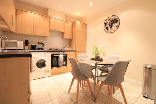 1 bed apartment City of London Whitechapel