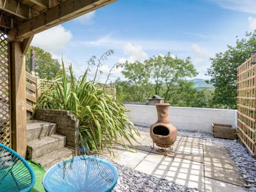 1 Bed in Porthmadog 78300
