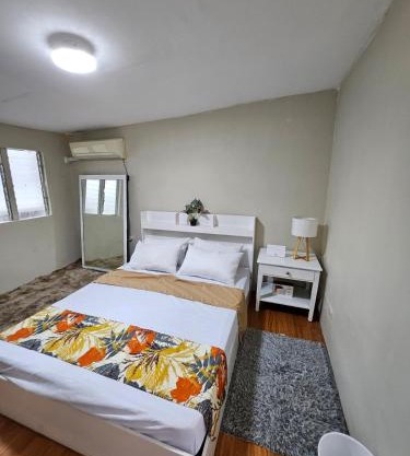 1 Bedroom 1 Bathroom - Free Parking