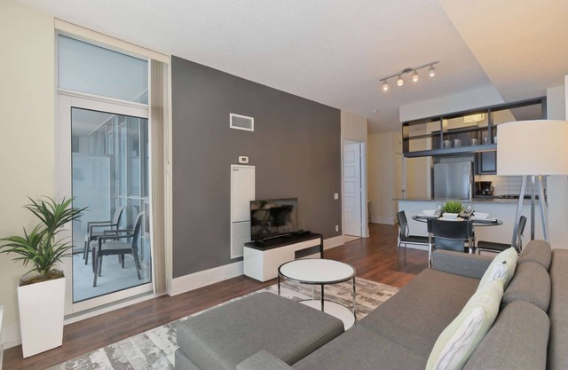 Parc Nuvo - Ready-Move-In-Etobicoke-Dundas / Kipling