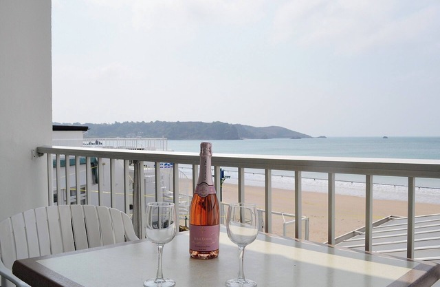 Alojamiento de 1 habitaciones en St Brelades Bay