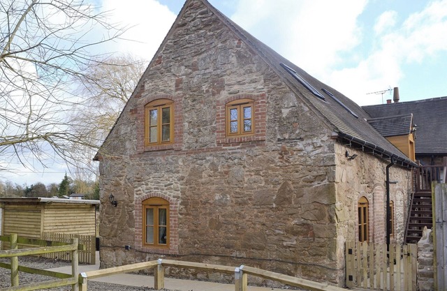 Alojamiento de 1 habitación en Six Ashes, cerca de Bridgnorth