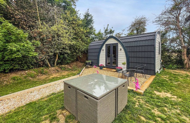 1 bedroom accommodation in Chichester