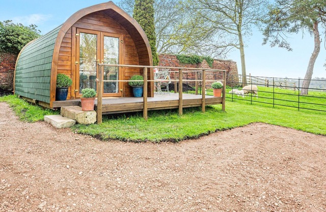 1 bedroom accommodation in Hookagate, near Shrewsbury