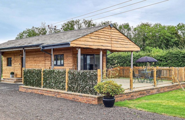1 bedroom accommodation in Braidwood, near Carluke, Glasgow and the Clyde Valley