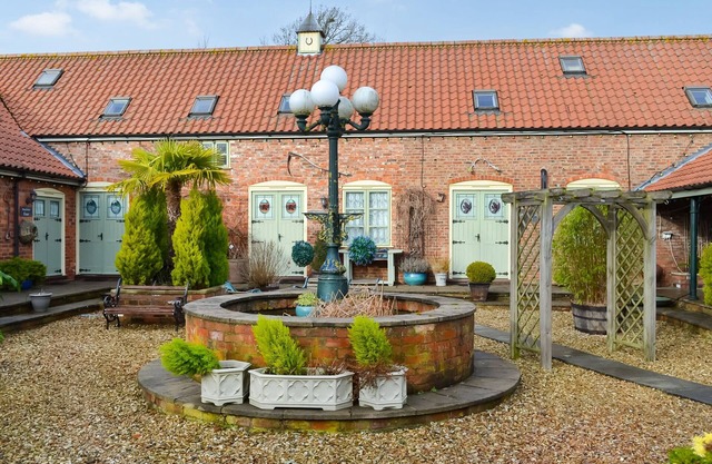 1 bedroom accommodation in Tetney, near Cleethorpes