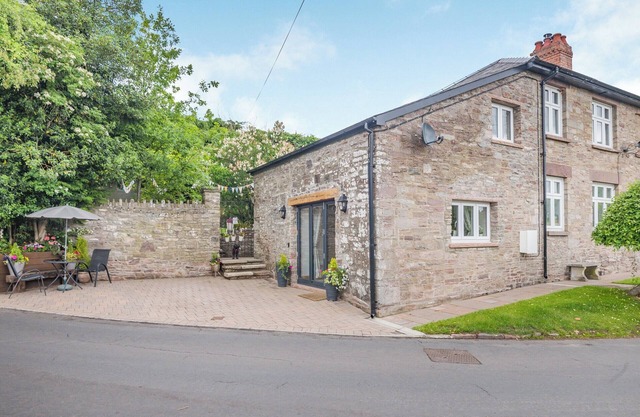 1 bedroom accommodation in Brecon