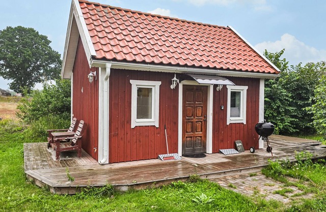 Acogedora casa en Blomstermåla con WiFi