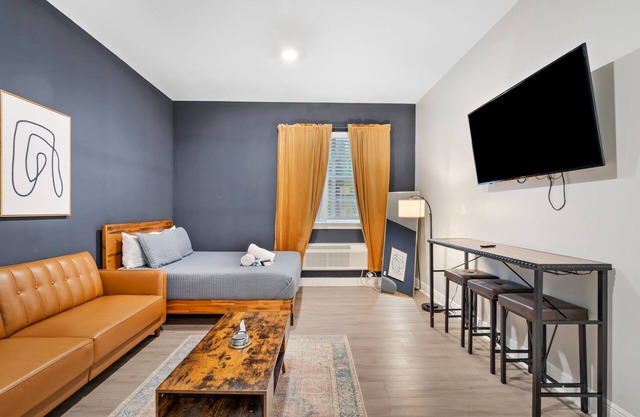 1 Bedroom Apartment at Oak + Fountain - #15