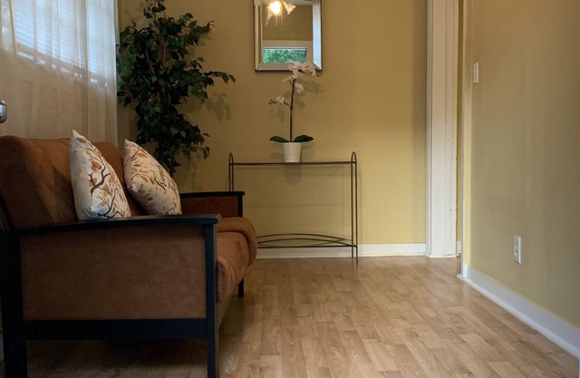 Apartamento de 1 habitación totalmente amueblado