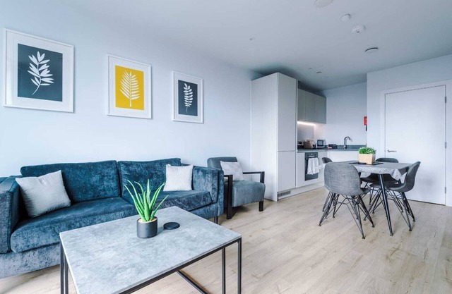 1 Bedroom Apartment