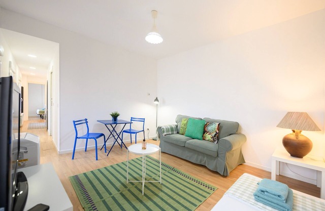 Piso de 1 Dormitorio en Chamartín-Madrid, Ideal para Parejas o Profesionales