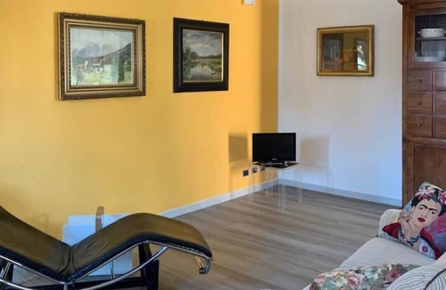 1 Bedroom Apartment in Meina