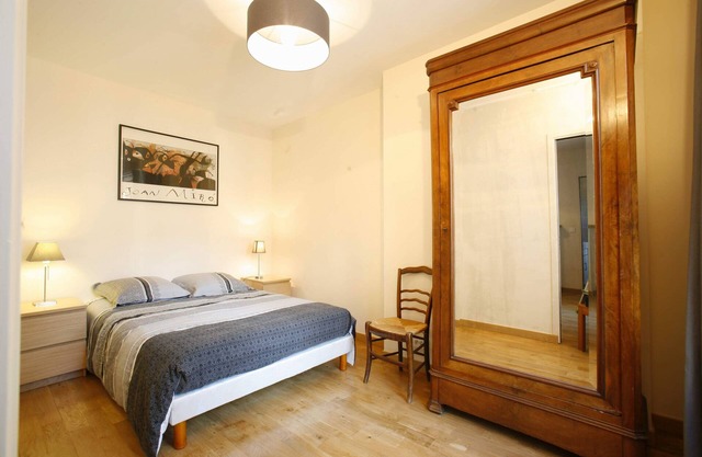 1-bedroom apartment near the Glaciere metro station