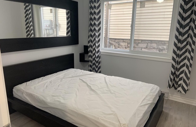 1-Bedroom apt only 5 min from Downtown Ottawa