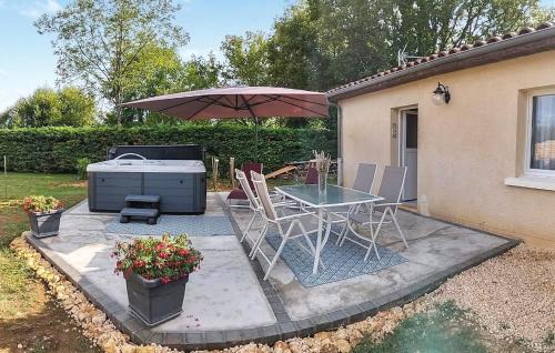 1 Bedroom Awesome Home In Saint-Martial-De-Nabir