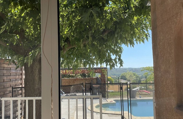 1 Bedroom Bed & breakfast in Vinon-sur-Verdon